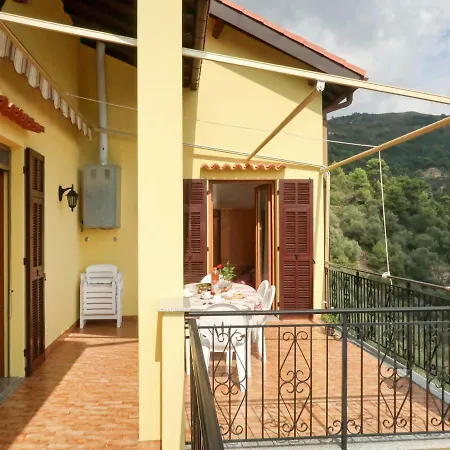 Casa Tra Gli Ulivi 170s Apartment Dolceacqua